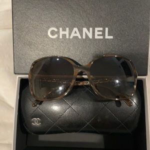 Chanel sunglasses - leather braided detailing